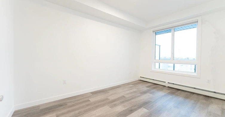 612 67 Avenue Southwest, Calgary, AB, T2V 4Z1 - 4