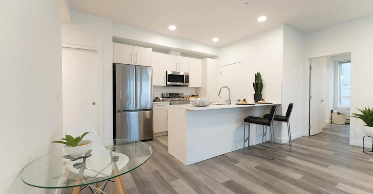 612 67 Avenue Southwest, Calgary, AB, T2V 4Z1 - 16