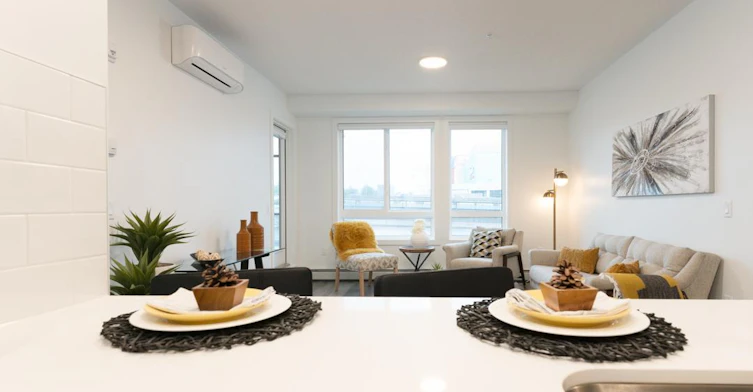 612 67 Avenue Southwest, Calgary, AB, T2V 4Z1 - 8