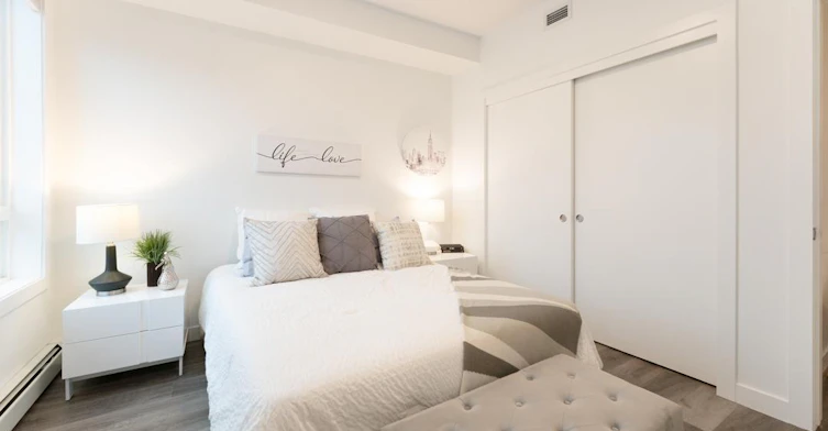 612 67 Avenue Southwest, Calgary, AB, T2V 4Z1 - 15