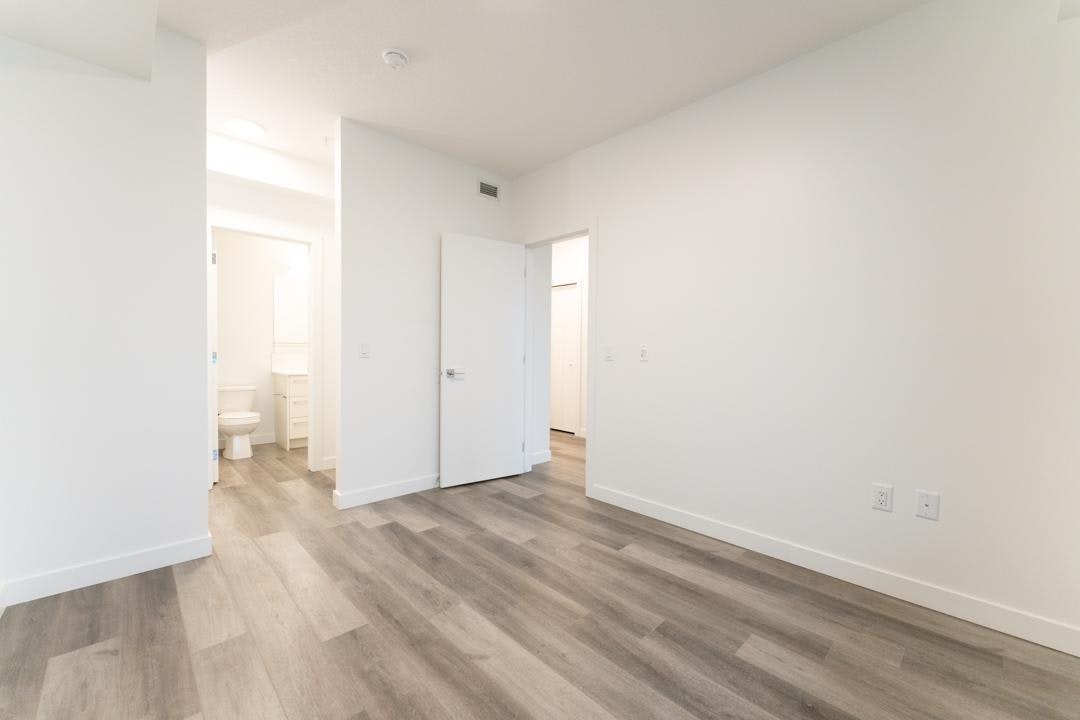 612 67 Avenue Southwest, Calgary, AB, T2V 4Z1 - 10
