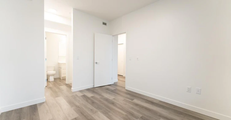 612 67 Avenue Southwest, Calgary, AB, T2V 4Z1 - 10