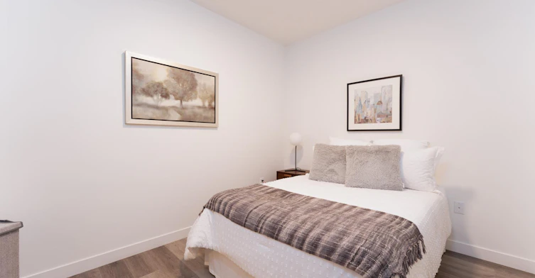 612 67 Avenue Southwest, Calgary, AB, T2V 4Z1 - 9