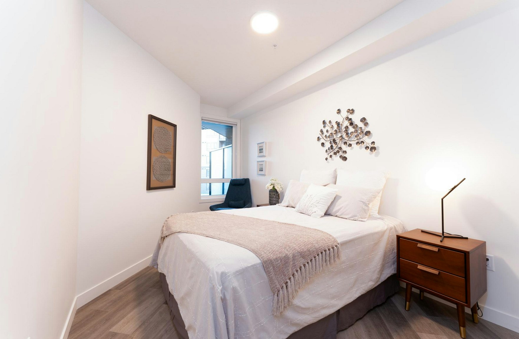 612 67 Avenue Southwest, Calgary, AB, T2V 4Z1 - 3