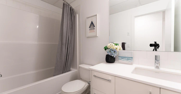 612 67 Avenue Southwest, Calgary, AB, T2V 4Z1 - 7