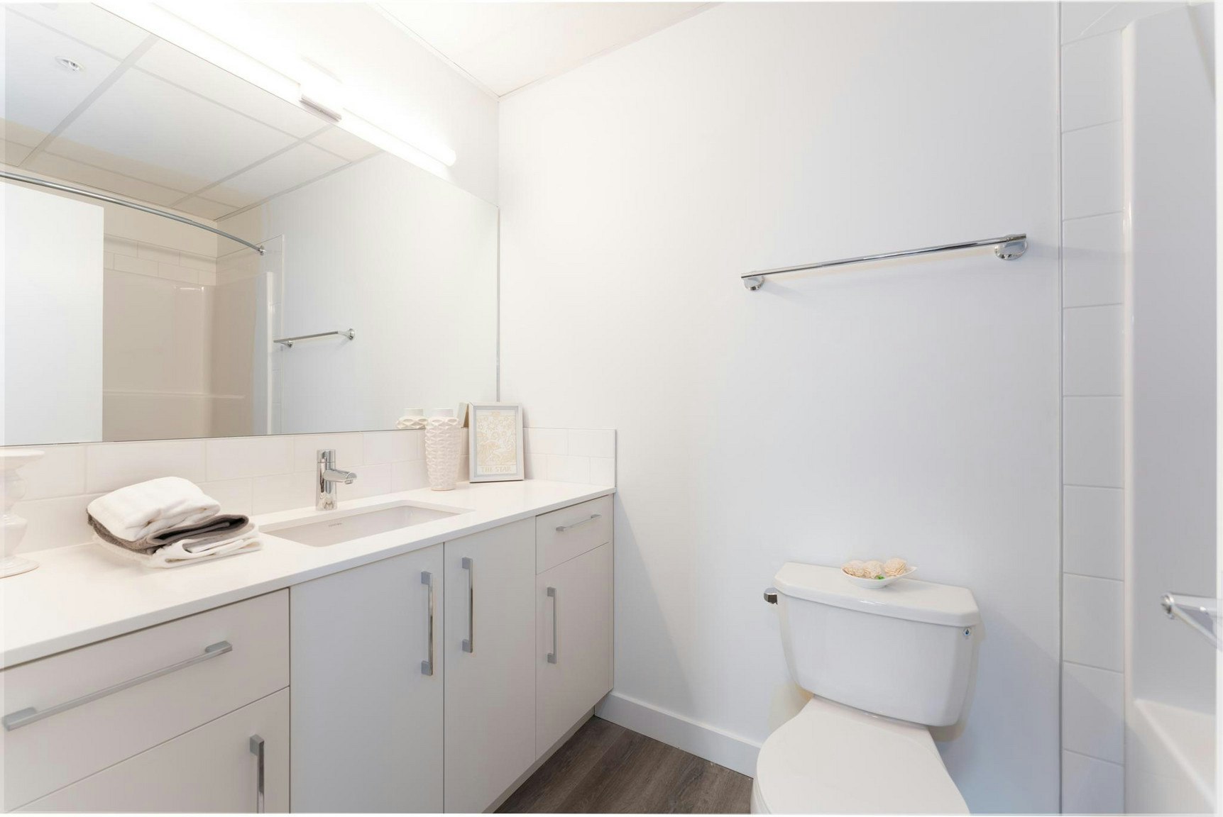 612 67 Avenue Southwest, Calgary, AB, T2V 4Z1 - 12