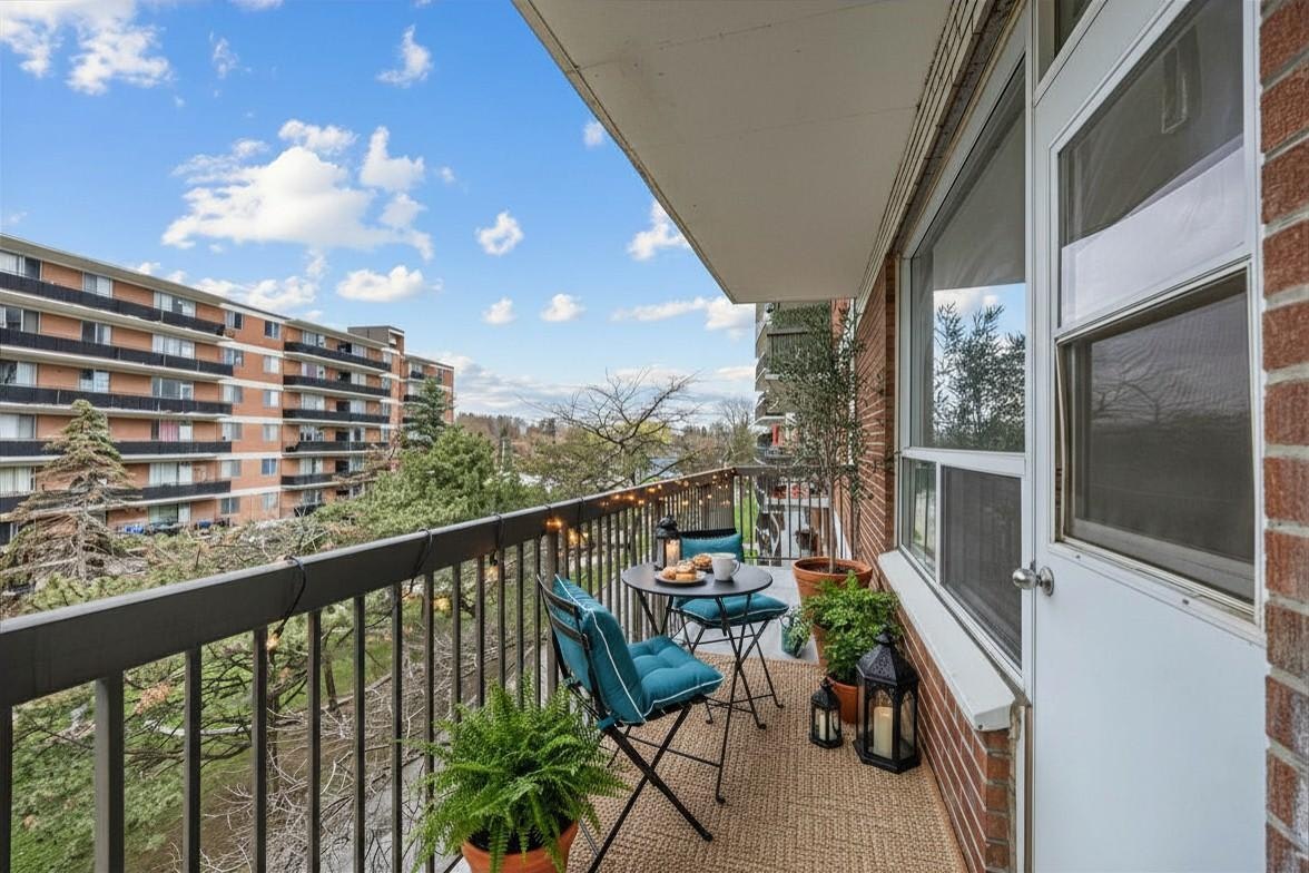 2070 Camilla Road, Mississauga, ON, L5A 2J7 - 11