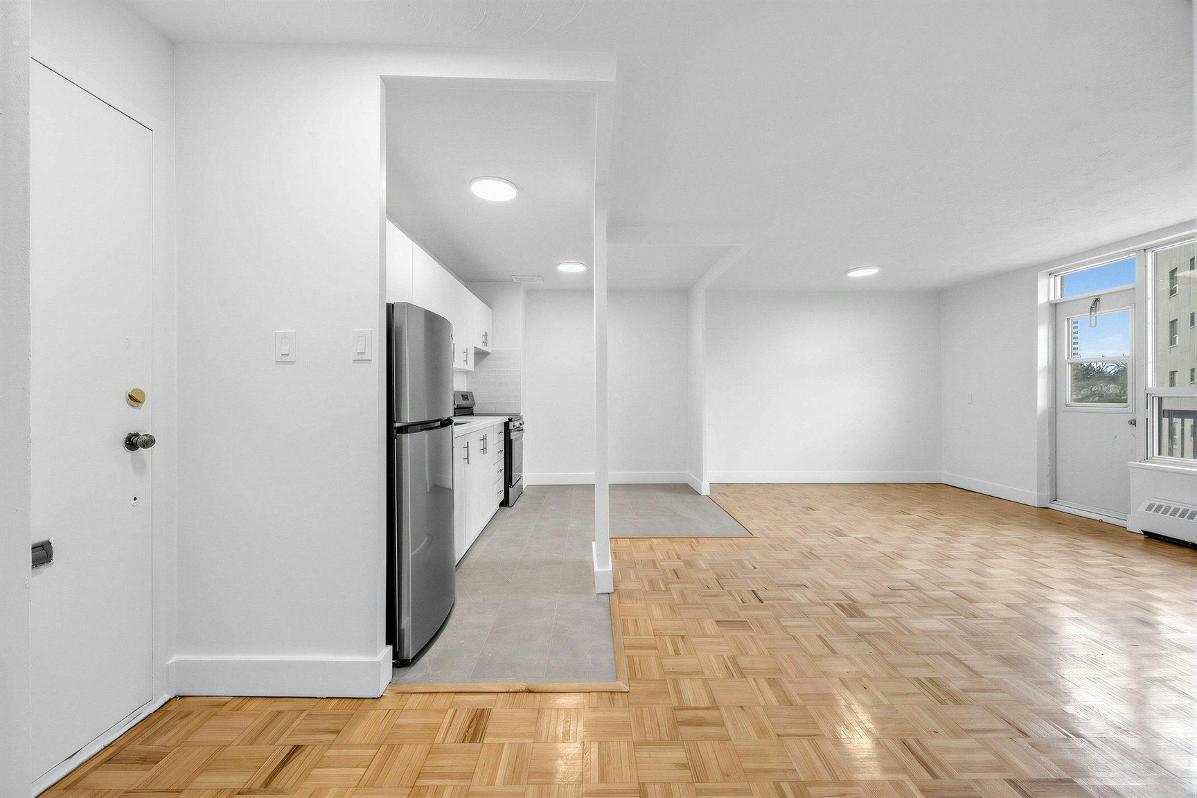 2070 Camilla Road, Mississauga, ON, L5A 2J7 - 17