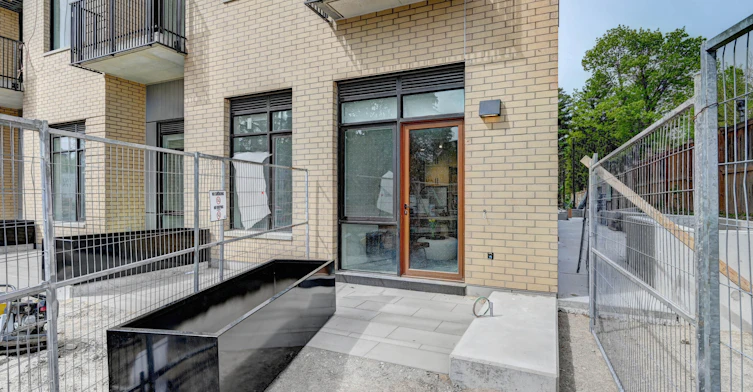 102-415 Duke Street West, Kitchener, ON, N2H 3Y5 - 40