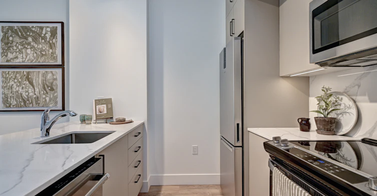 116-415 Duke Street West, Kitchener, ON, N2H 3Y5 - 11