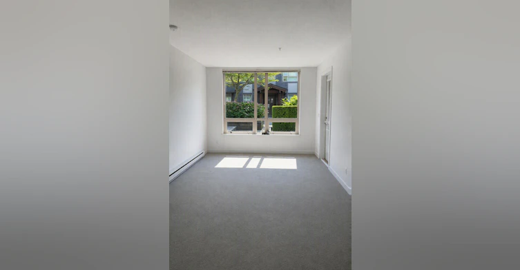 302-3233 Wesbrook Mall, Vancouver, BC, V6S 0B3 - 12