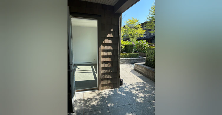 302-3233 Wesbrook Mall, Vancouver, BC, V6S 0B3 - 8