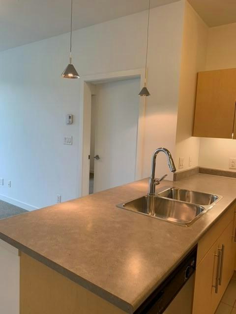 302-3233 Wesbrook Mall, Vancouver, BC, V6S 0B3 - 10