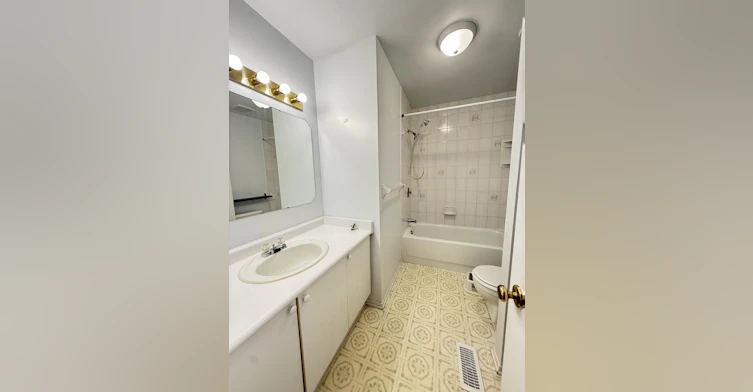 1-70 Inverary Drive, Ottawa, ON, K2K 2S1 - 15