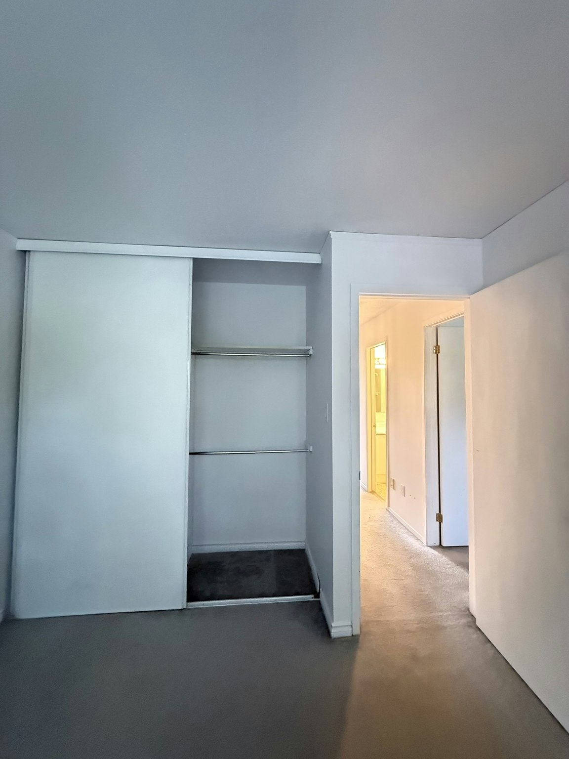 1-70 Inverary Drive, Ottawa, ON, K2K 2S1 - 13