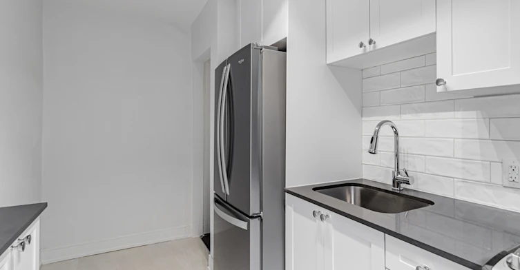 310-001B-312 Lonsdale Road, Toronto, ON, M4V 1X4 - 5
