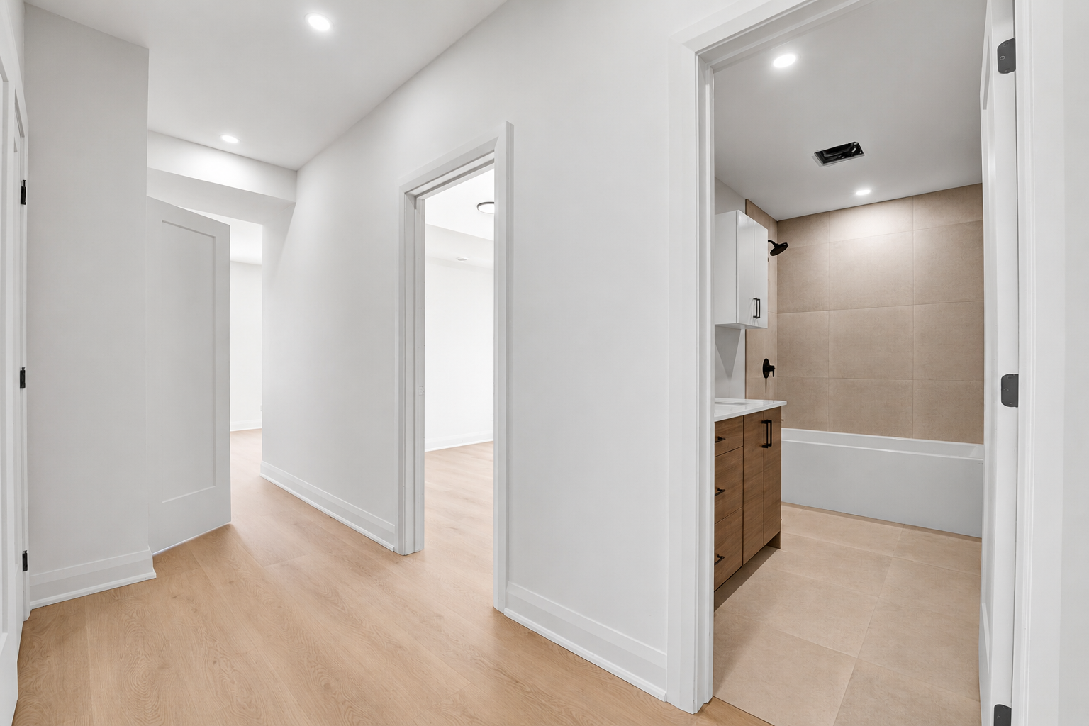 7-373 Iberville Street, Ottawa, ON, K1L 6G1 - 2