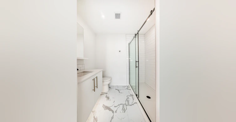 8375 Broadcast Avenue SW, Calgary, AB, T3H 6L3 - 32