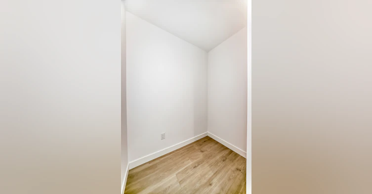 8375 Broadcast Avenue SW, Calgary, AB, T3H 6L3 - 45