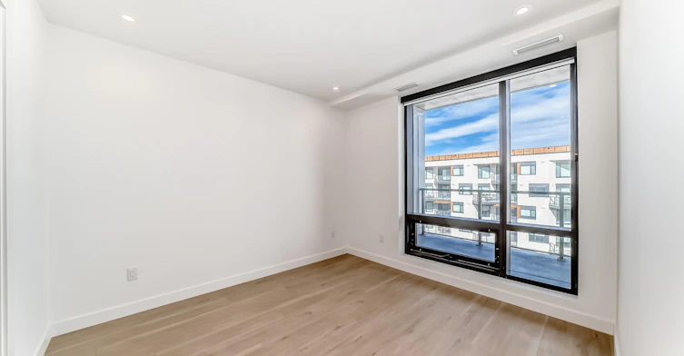 8375 Broadcast Avenue SW, Calgary, AB, T3H 6L3 - 25