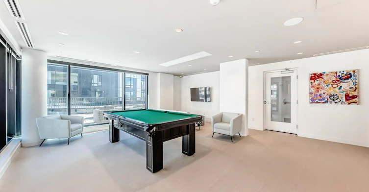 8375 Broadcast Avenue SW, Calgary, AB, T3H 6L3 - 50
