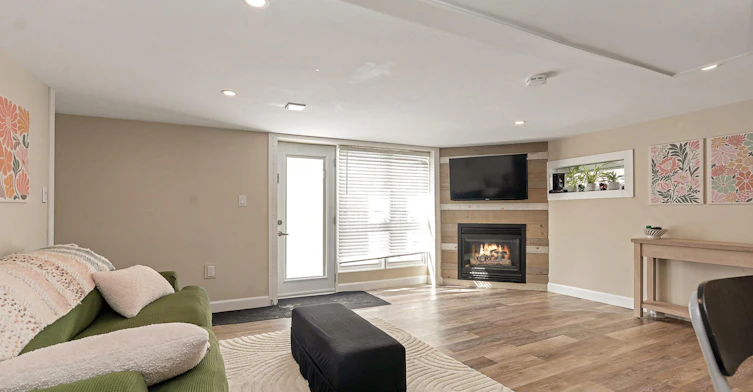 LL - 138 Owen St-138 Owen Street, Barrie, ON, L4M 3H9 - 4