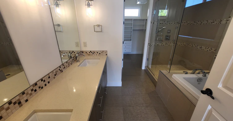 1887 Scott Crescent, West Kelowna, BC, V1Z 4B8 - 49