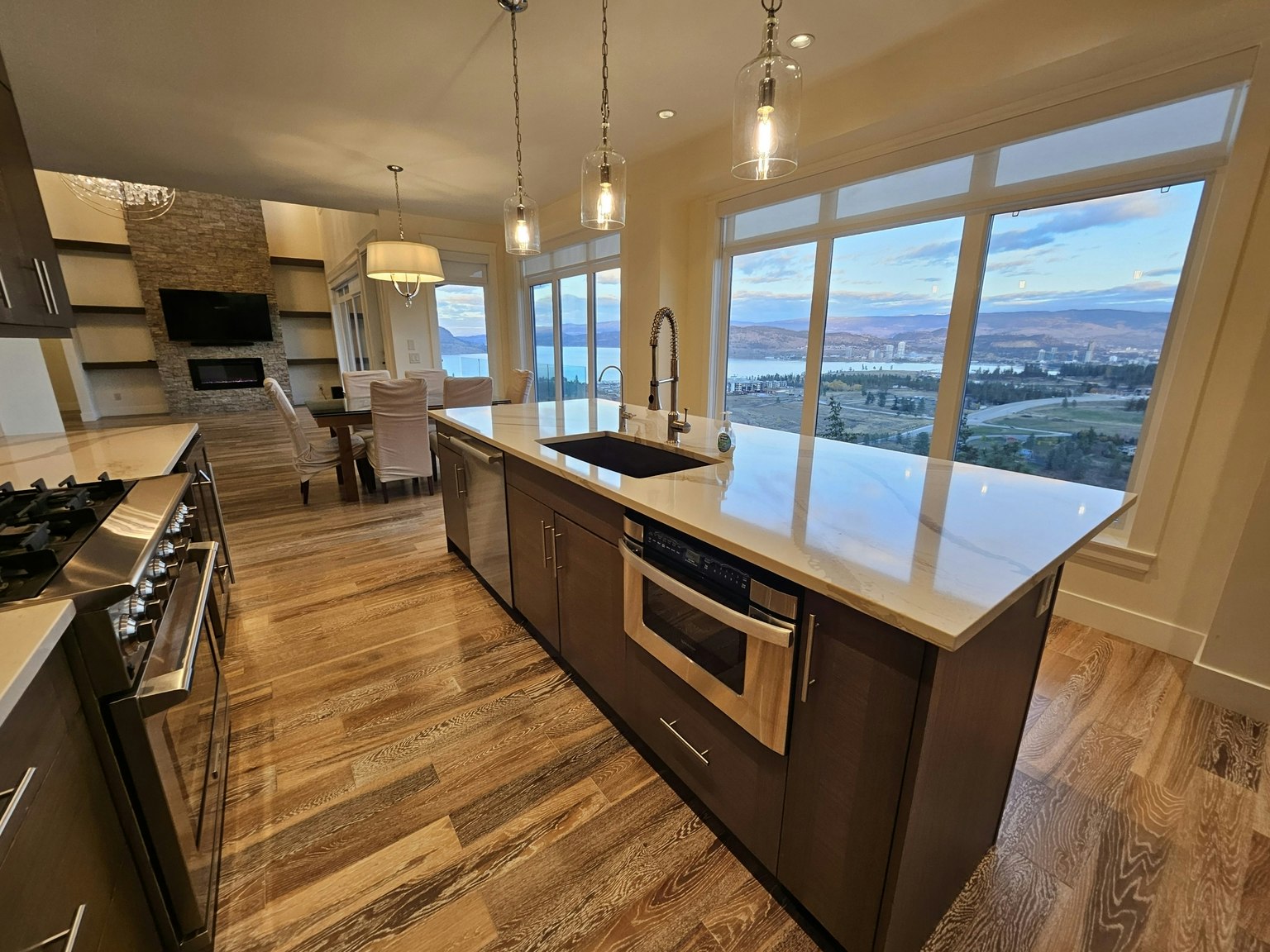 1887 Scott Crescent, West Kelowna, BC, V1Z 4B8 - 6