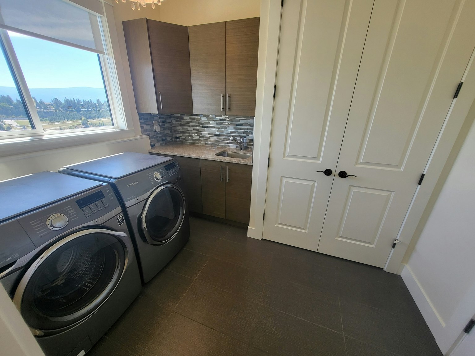 1887 Scott Crescent, West Kelowna, BC, V1Z 4B8 - 50