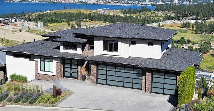 1887 Scott Crescent, West Kelowna, BC, V1Z 4B8