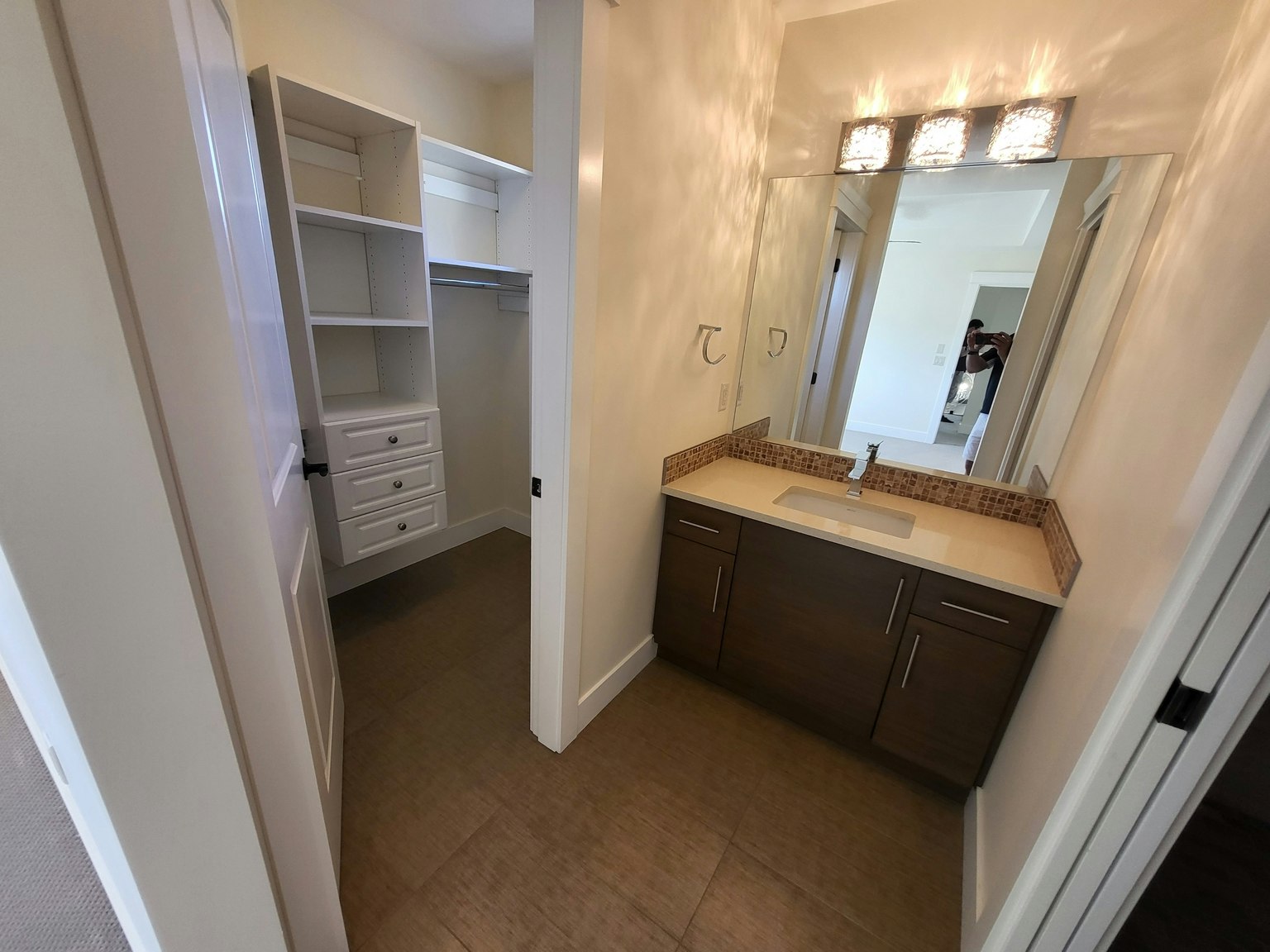 1887 Scott Crescent, West Kelowna, BC, V1Z 4B8 - 43