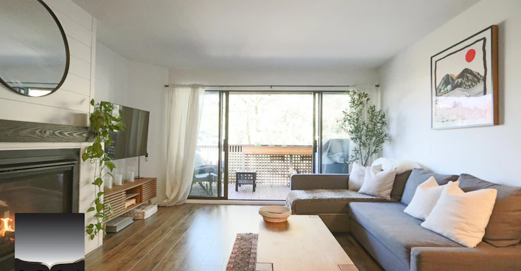 3191 Mountain Highway, North Vancouver, BC, V7K 2H4 - 3