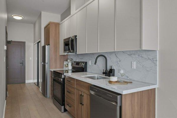 321-300 Skyfal Lane, Kingston, ON, K7M 0L3 - 5