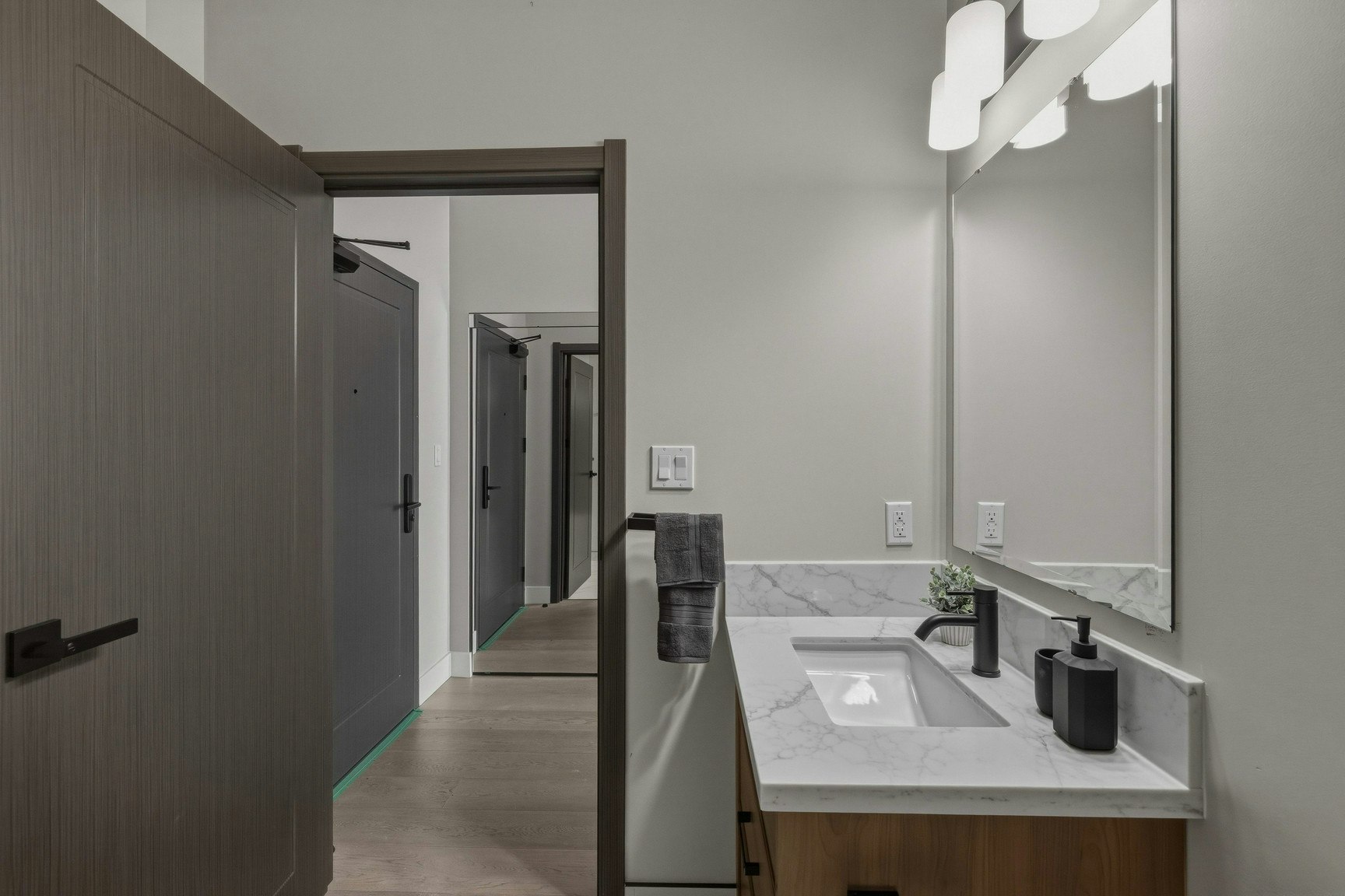 321-300 Skyfal Lane, Kingston, ON, K7M 0L3 - 3