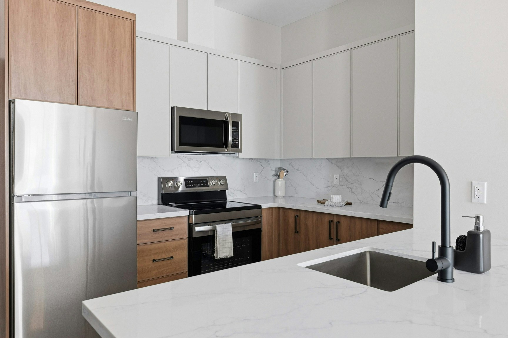 300 Skyfal Lane, Kingston, ON, K7M 0L3 - 26