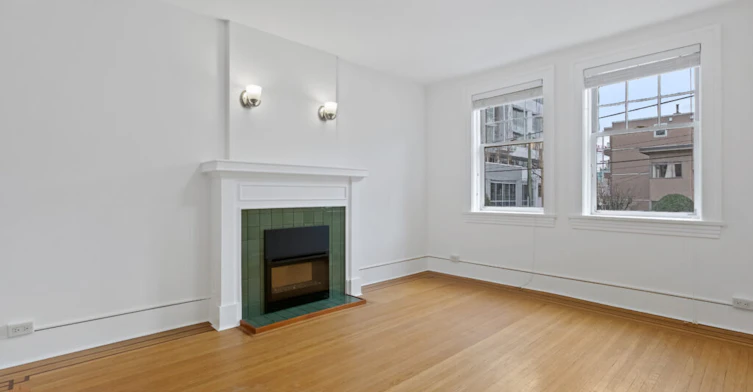 210-1009 West 10th Avenue, Vancouver, BC, V6H 1H9