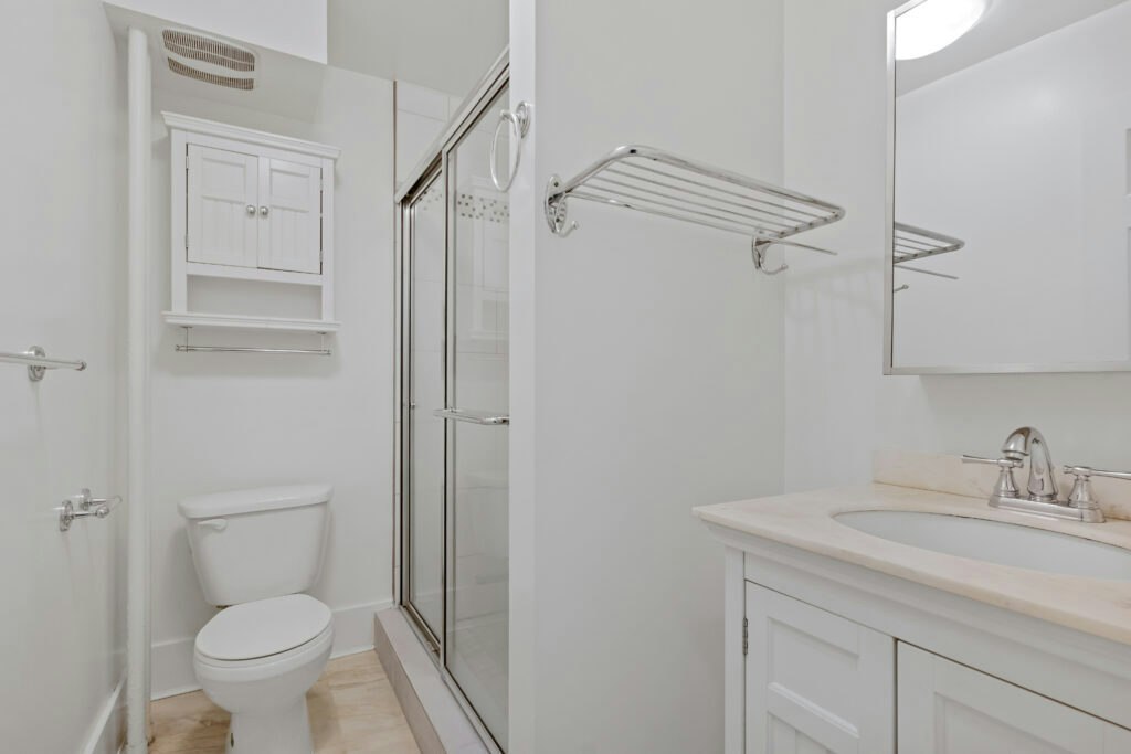 002-1009 West 10th Avenue, Vancouver, BC, V6H 1H9 - 6
