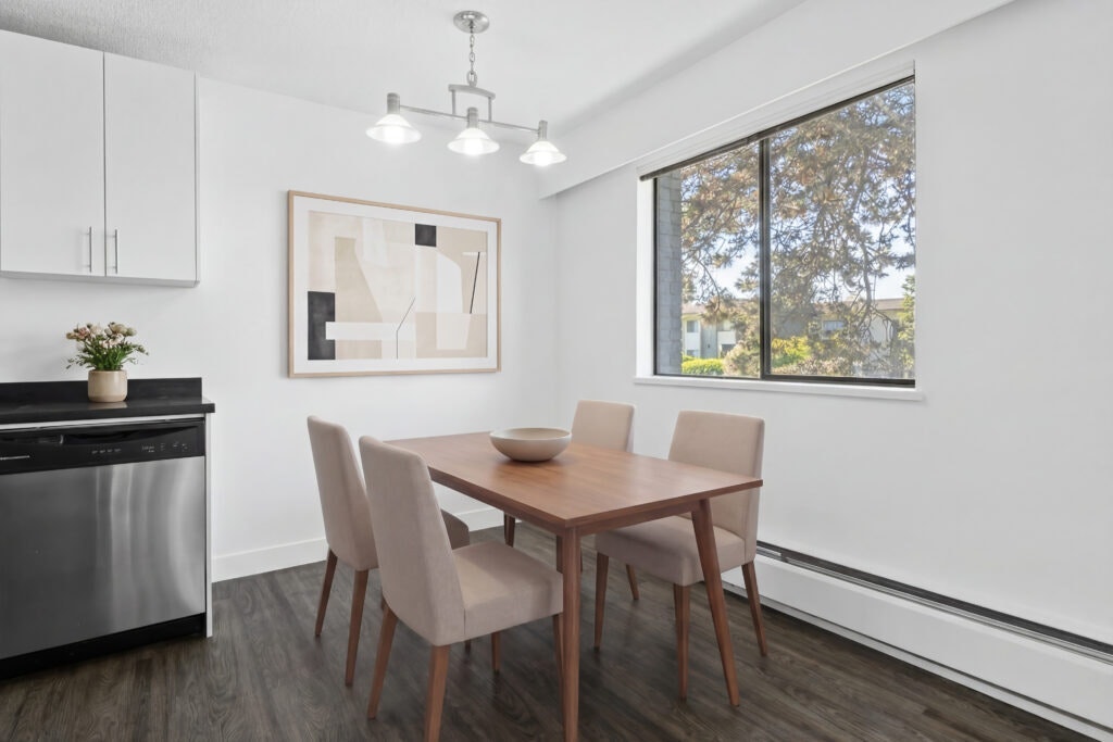 316-170 East 5th Street, North Vancouver, BC, V7L 4L4 - 5