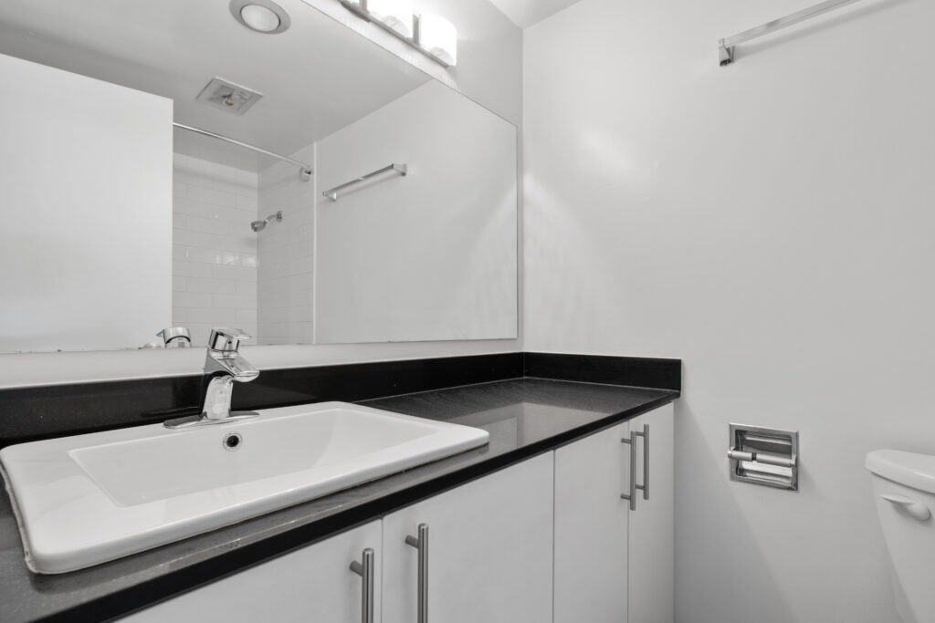 316-170 East 5th Street, North Vancouver, BC, V7L 4L4 - 7
