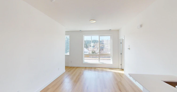 102-3528 3 Avenue NW, Calgary, AB, T2N 0M7 - 5