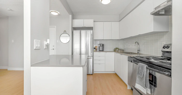 25 Rambler Drive, Brampton, ON, L6W 1E4 - 2