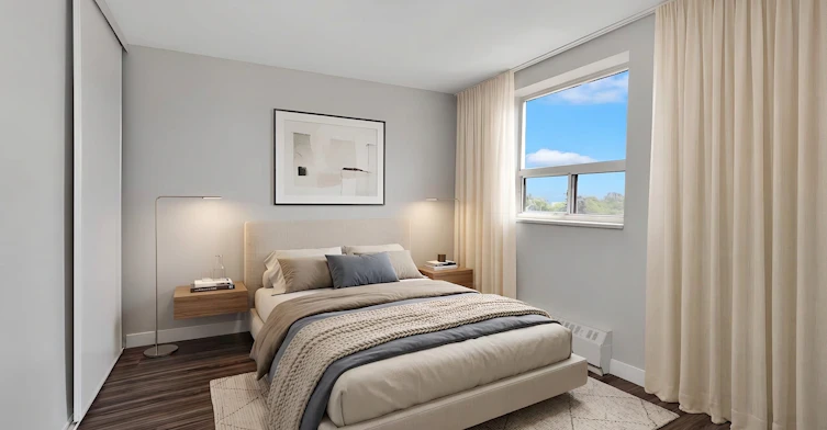 802-30 Central Parkway West, Mississauga, ON, L5B 1L1 - 4