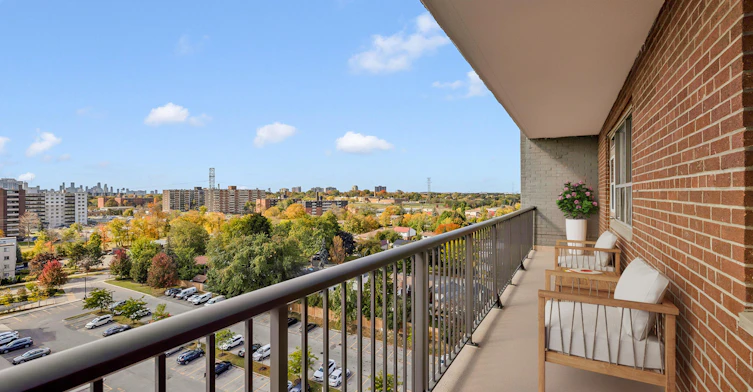 1867 Bloor Street West, Mississauga, ON, L4X 1T4 - 10