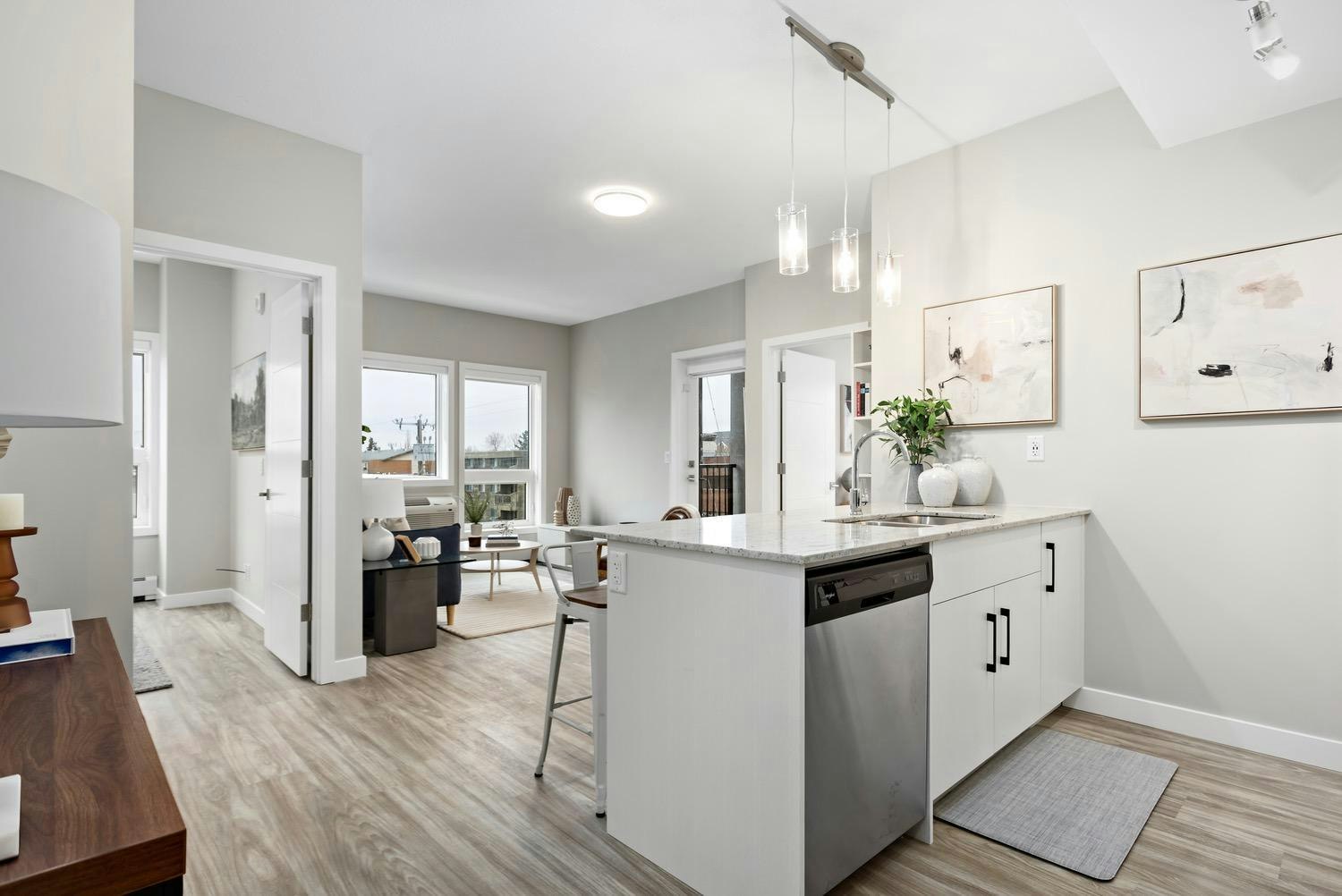 1205-12235 106 Avenue Northwest, Edmonton, AB, T5N 3Z1 - 12