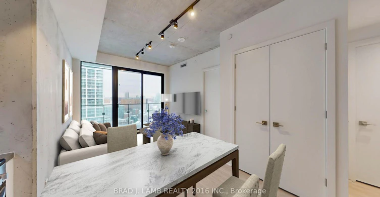 2206-284 King Street East, Toronto, ON, M5A 1K4