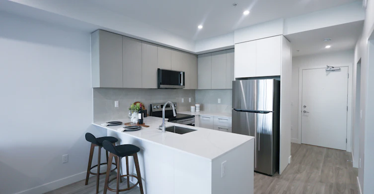 A403-5777 177b Street, Surrey, BC, V3S 4J4 - 5
