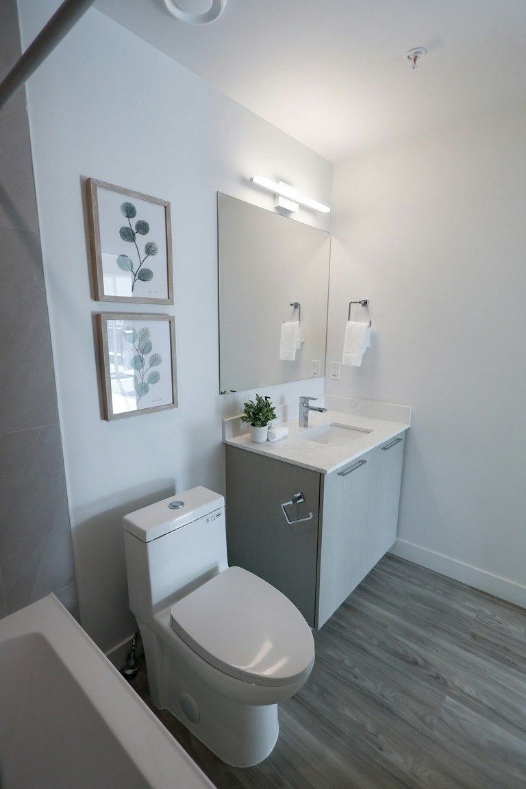 A306-5777 177b Street, Surrey, BC, V3S 4J4