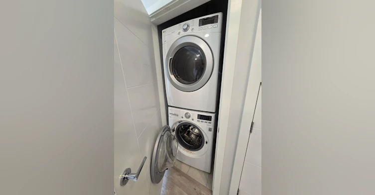 PH5-6283 Kingsway, Burnaby, BC, V5J 0H3 - 7