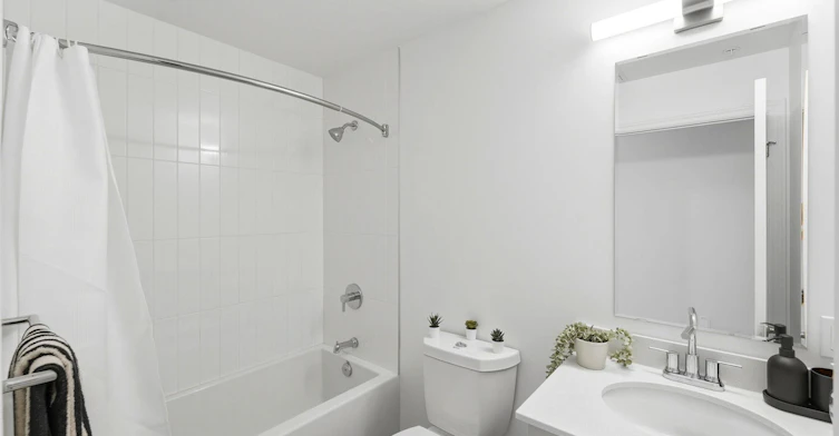 166 College Avenue West, Guelph, ON, N1G 1S4 - 16