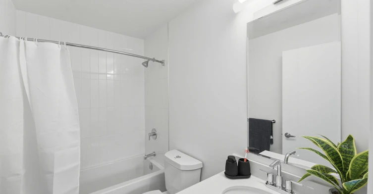 166 College Avenue West, Guelph, ON, N1G 1S4 - 20